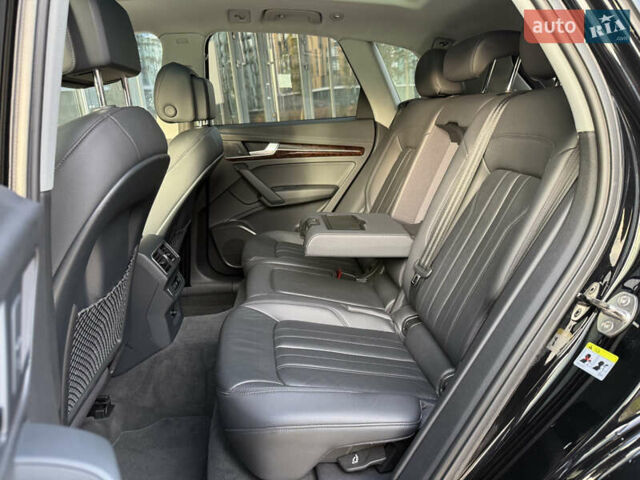 Чорний Ауді Ку 5, об'ємом двигуна 2 л та пробігом 111 тис. км за 23500 $, фото 26 на Automoto.ua