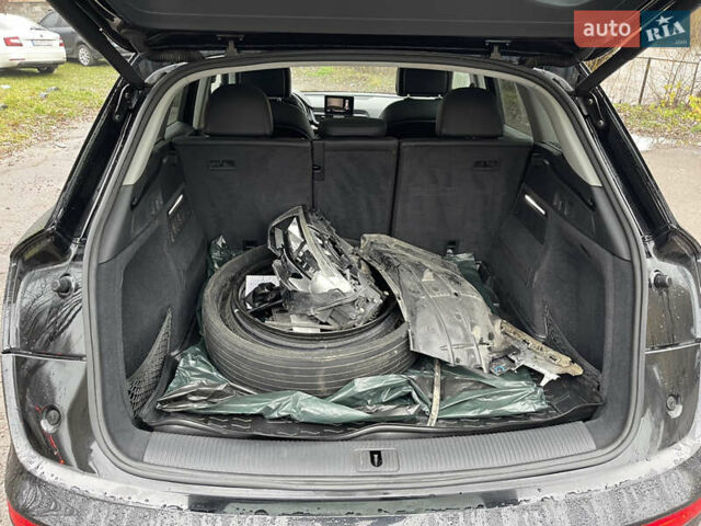 Черный Ауди Ку 5, объемом двигателя 2 л и пробегом 191 тыс. км за 14800 $, фото 27 на Automoto.ua