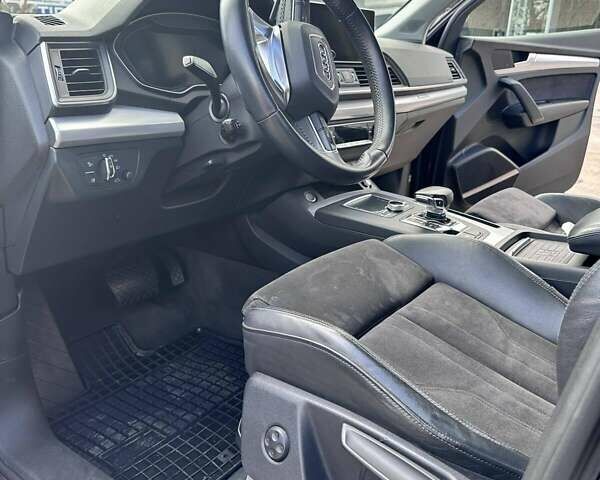 Черный Ауди Ку 5, объемом двигателя 2.97 л и пробегом 218 тыс. км за 30000 $, фото 14 на Automoto.ua