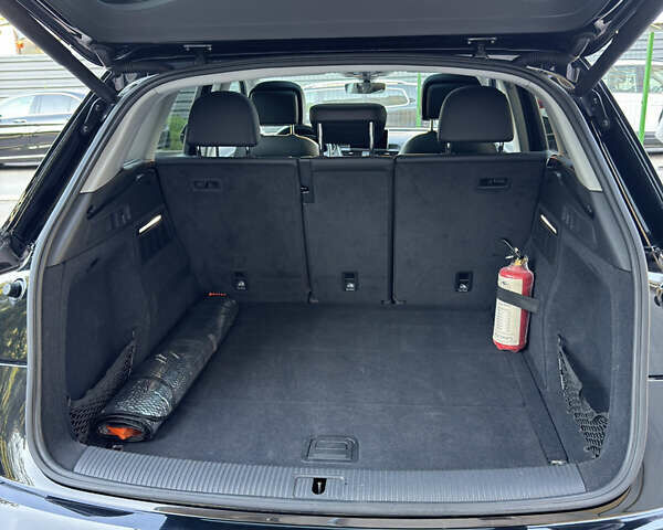 Черный Ауди Ку 5, объемом двигателя 1.98 л и пробегом 145 тыс. км за 25500 $, фото 13 на Automoto.ua