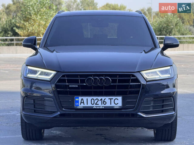 Чорний Ауді Ку 5, об'ємом двигуна 2 л та пробігом 127 тис. км за 25950 $, фото 6 на Automoto.ua