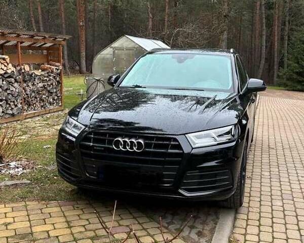 Черный Ауди Ку 5, объемом двигателя 2 л и пробегом 135 тыс. км за 24000 $, фото 1 на Automoto.ua