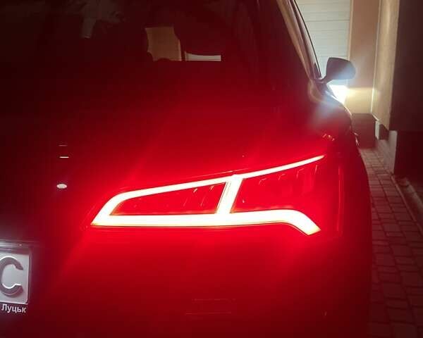 Черный Ауди Ку 5, объемом двигателя 1.97 л и пробегом 245 тыс. км за 26600 $, фото 13 на Automoto.ua