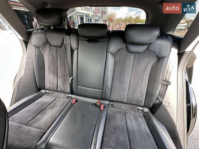 Черный Ауди Ку 5, объемом двигателя 2.97 л и пробегом 218 тыс. км за 30000 $, фото 40 на Automoto.ua