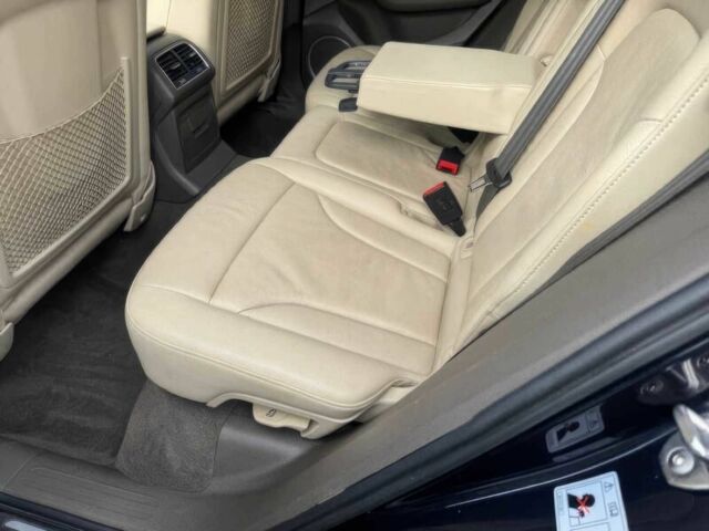 Чорний Ауді Ку 5, об'ємом двигуна 2 л та пробігом 61 тис. км за 13900 $, фото 8 на Automoto.ua