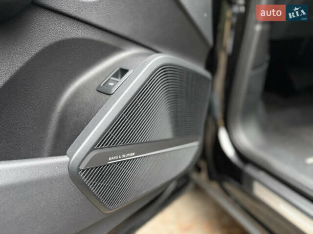 Чорний Ауді Ку 5, об'ємом двигуна 1.98 л та пробігом 96 тис. км за 25700 $, фото 24 на Automoto.ua