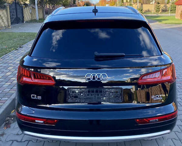 Ауді Ку 5 2017 у Києві на Automoto.ua Чорний Ауді Ку 5, об'ємом двигуна 1.98 л та пробігом 113 тис. км за 19500 $, фото 7 на Automoto.ua