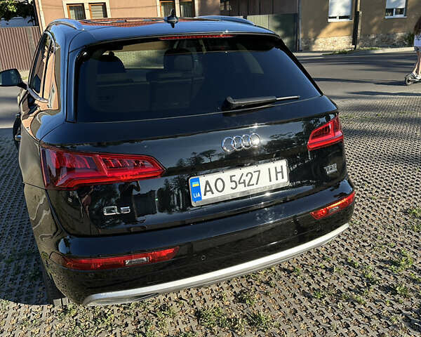 Черный Ауди Ку 5, объемом двигателя 1.98 л и пробегом 126 тыс. км за 24000 $, фото 6 на Automoto.ua