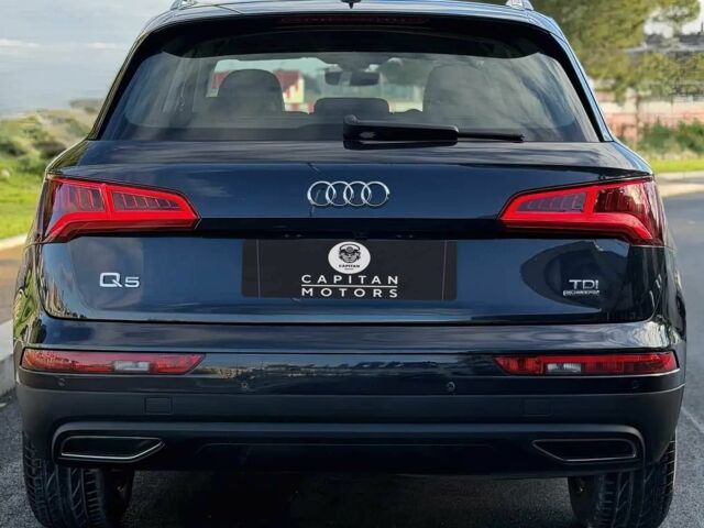 Черный Ауди Ку 5, объемом двигателя 2 л и пробегом 56 тыс. км за 5000 $, фото 3 на Automoto.ua