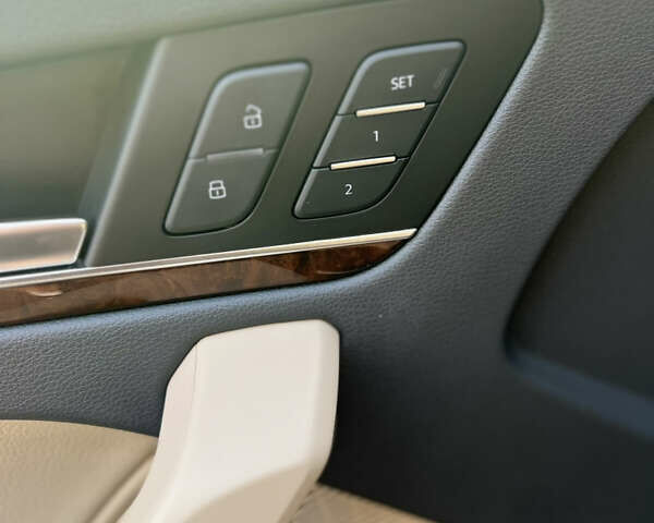 Черный Ауди Ку 5, объемом двигателя 1.98 л и пробегом 222 тыс. км за 23500 $, фото 29 на Automoto.ua