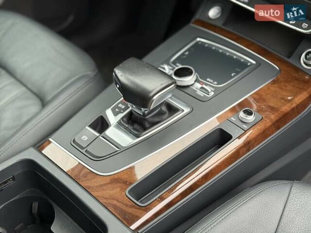 Чорний Ауді Ку 5, об'ємом двигуна 1.98 л та пробігом 160 тис. км за 23000 $, фото 83 на Automoto.ua