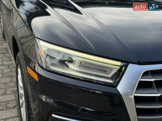 Чорний Ауді Ку 5, об'ємом двигуна 2 л та пробігом 159 тис. км за 20950 $, фото 21 на Automoto.ua