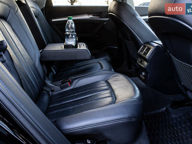 Черный Ауди Ку 5, объемом двигателя 1.98 л и пробегом 112 тыс. км за 27000 $, фото 50 на Automoto.ua