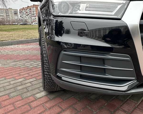 Черный Ауди Ку 5, объемом двигателя 1.97 л и пробегом 96 тыс. км за 33900 $, фото 62 на Automoto.ua