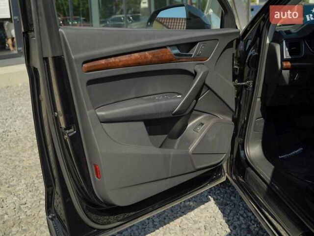 Черный Ауди Ку 5, объемом двигателя 1.98 л и пробегом 95 тыс. км за 26900 $, фото 34 на Automoto.ua