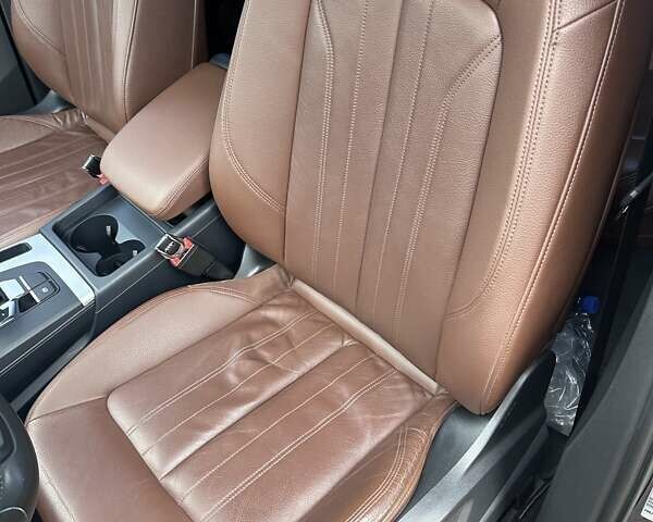 Черный Ауди Ку 5, объемом двигателя 1.97 л и пробегом 96 тыс. км за 33900 $, фото 8 на Automoto.ua