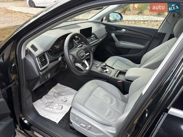 Черный Ауди Ку 5, объемом двигателя 2 л и пробегом 182 тыс. км за 23800 $, фото 8 на Automoto.ua
