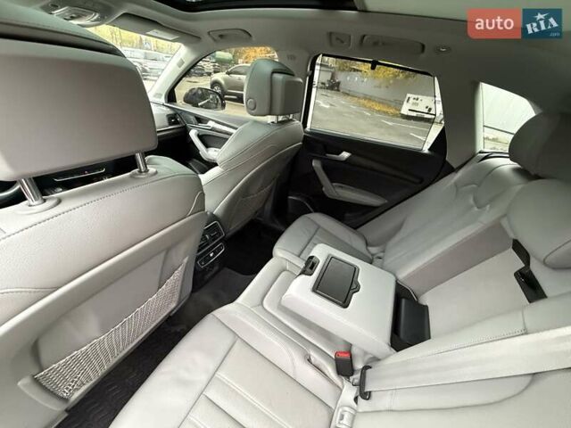 Черный Ауди Ку 5, объемом двигателя 1.98 л и пробегом 61 тыс. км за 28400 $, фото 36 на Automoto.ua