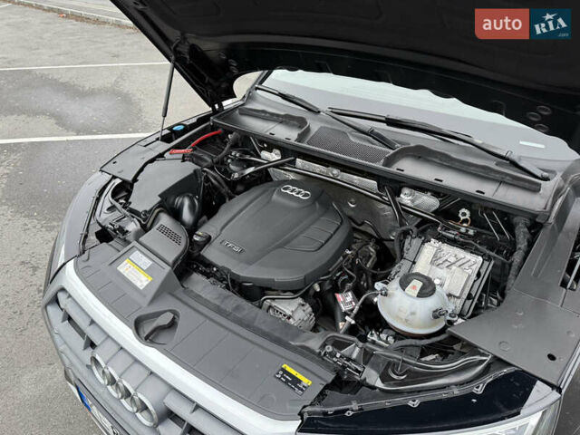 Черный Ауди Ку 5, объемом двигателя 1.98 л и пробегом 103 тыс. км за 27700 $, фото 30 на Automoto.ua