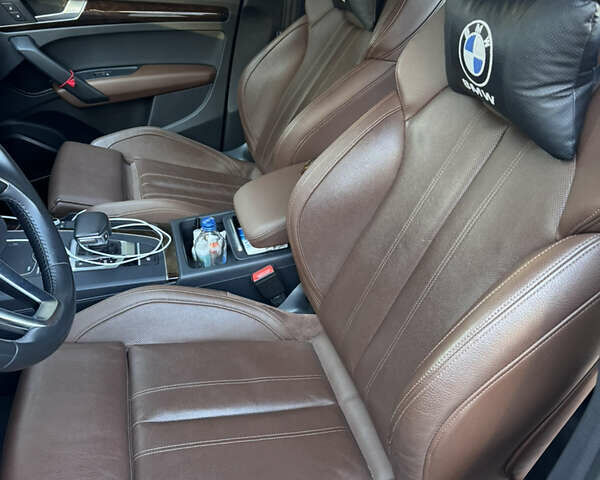 Чорний Ауді Ку 5, об'ємом двигуна 1.98 л та пробігом 81 тис. км за 29000 $, фото 15 на Automoto.ua