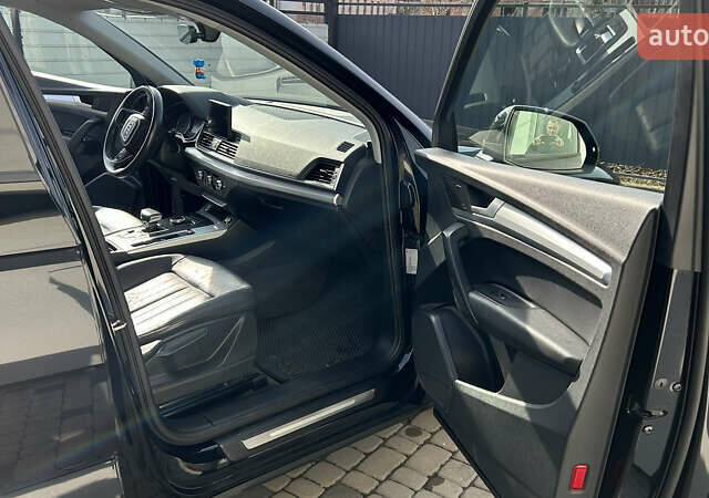 Черный Ауди Ку 5, объемом двигателя 1.97 л и пробегом 166 тыс. км за 31500 $, фото 21 на Automoto.ua