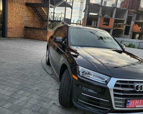 Черный Ауди Ку 5, объемом двигателя 1.98 л и пробегом 187 тыс. км за 19200 $, фото 12 на Automoto.ua