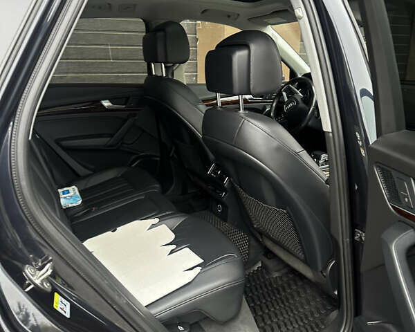 Ауди Ку 5 2018 в Днепре (Днепропетровске) на Automoto.ua Черный Ауди Ку 5, объемом двигателя 1.98 л и пробегом 180 тыс. км за 25800 $, фото 5 на Automoto.ua