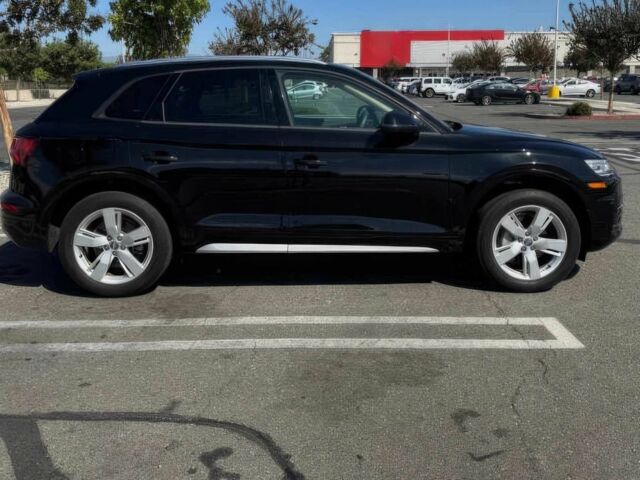 Черный Ауди Ку 5, объемом двигателя 2 л и пробегом 49 тыс. км за 15000 $, фото 3 на Automoto.ua