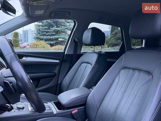 Черный Ауди Ку 5, объемом двигателя 1.98 л и пробегом 162 тыс. км за 20800 $, фото 8 на Automoto.ua