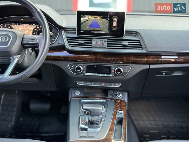 Черный Ауди Ку 5, объемом двигателя 1.98 л и пробегом 62 тыс. км за 23300 $, фото 31 на Automoto.ua