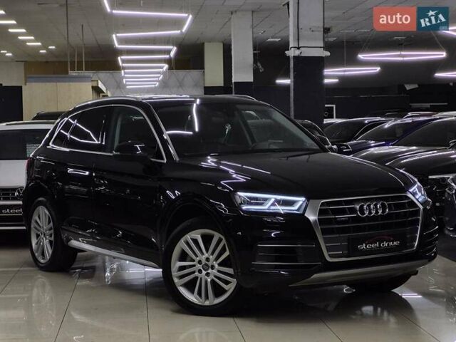 Черный Ауди Ку 5, объемом двигателя 2 л и пробегом 165 тыс. км за 26499 $, фото 2 на Automoto.ua