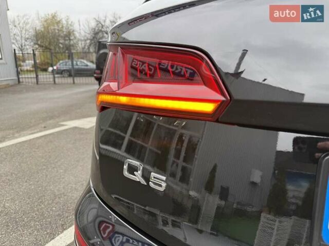 Черный Ауди Ку 5, объемом двигателя 1.98 л и пробегом 61 тыс. км за 28400 $, фото 41 на Automoto.ua