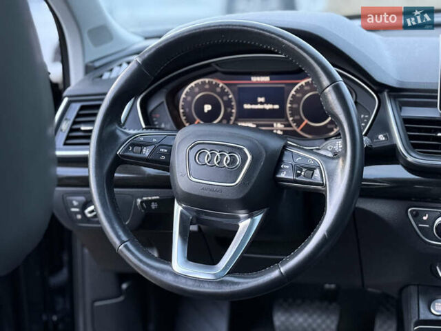 Черный Ауди Ку 5, объемом двигателя 1.98 л и пробегом 229 тыс. км за 17800 $, фото 20 на Automoto.ua