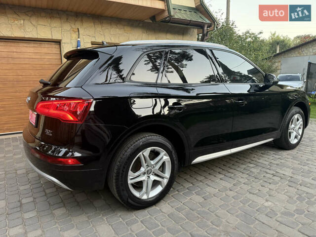 Чорний Ауді Ку 5, об'ємом двигуна 2 л та пробігом 95 тис. км за 20900 $, фото 29 на Automoto.ua