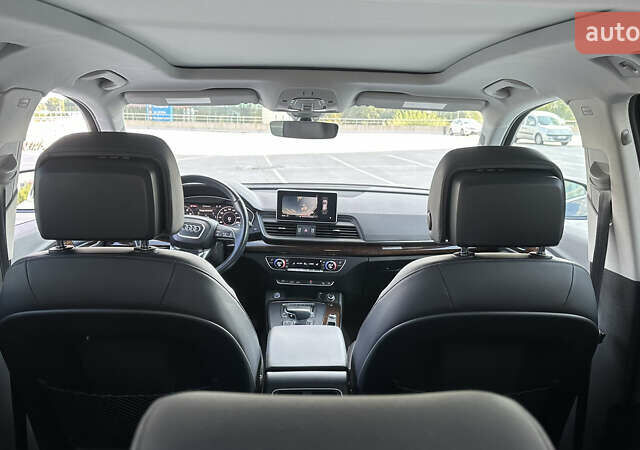 Черный Ауди Ку 5, объемом двигателя 1.98 л и пробегом 154 тыс. км за 26770 $, фото 13 на Automoto.ua