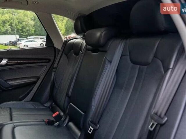 Черный Ауди Ку 5, объемом двигателя 1.98 л и пробегом 142 тыс. км за 19000 $, фото 12 на Automoto.ua