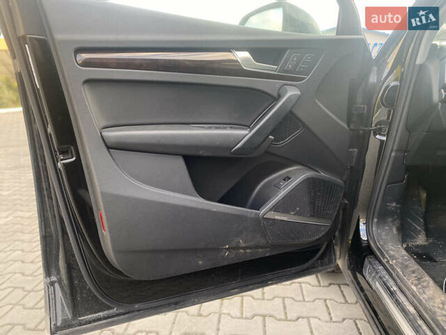 Чорний Ауді Ку 5, об'ємом двигуна 1.98 л та пробігом 147 тис. км за 18700 $, фото 10 на Automoto.ua