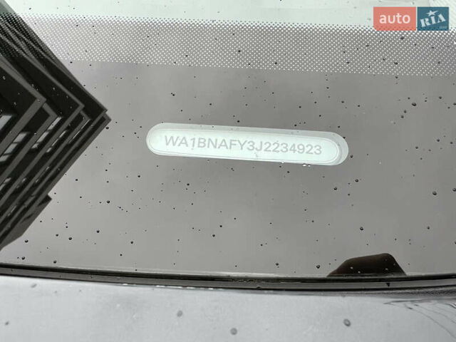 Черный Ауди Ку 5, объемом двигателя 1.98 л и пробегом 53 тыс. км за 32000 $, фото 6 на Automoto.ua