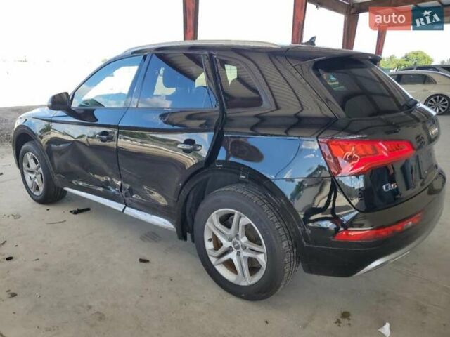 Черный Ауди Ку 5, объемом двигателя 1.98 л и пробегом 173 тыс. км за 14900 $, фото 2 на Automoto.ua