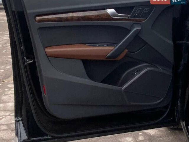 Чорний Ауді Ку 5, об'ємом двигуна 1.98 л та пробігом 266 тис. км за 20999 $, фото 18 на Automoto.ua