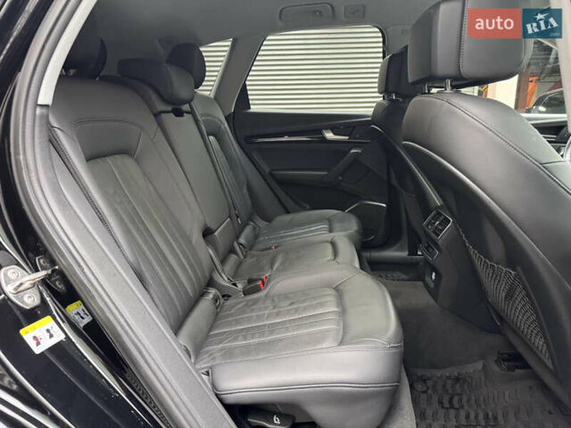 Чорний Ауді Ку 5, об'ємом двигуна 2 л та пробігом 75 тис. км за 24500 $, фото 29 на Automoto.ua