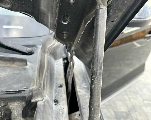 Черный Ауди Ку 5, объемом двигателя 0 л и пробегом 207 тыс. км за 18400 $, фото 50 на Automoto.ua