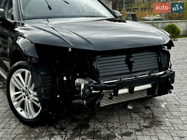 Черный Ауди Ку 5, объемом двигателя 1.98 л и пробегом 220 тыс. км за 17500 $, фото 5 на Automoto.ua