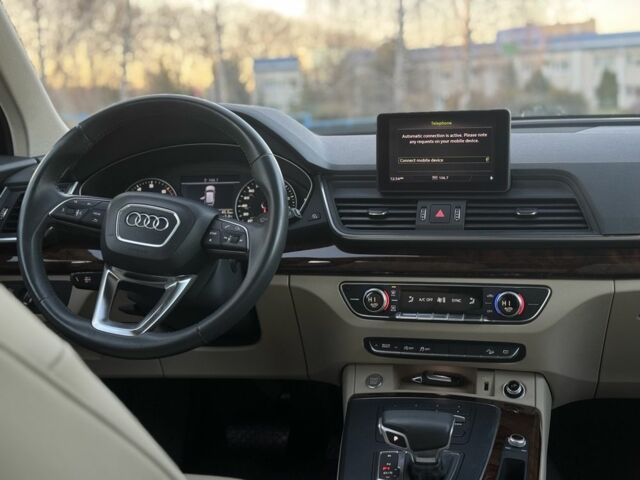 Черный Ауди Ку 5, объемом двигателя 2 л и пробегом 88 тыс. км за 22750 $, фото 21 на Automoto.ua