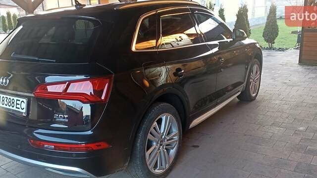 Черный Ауди Ку 5, объемом двигателя 1.98 л и пробегом 96 тыс. км за 27500 $, фото 11 на Automoto.ua