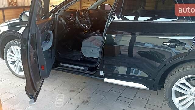 Черный Ауди Ку 5, объемом двигателя 1.98 л и пробегом 96 тыс. км за 27500 $, фото 36 на Automoto.ua