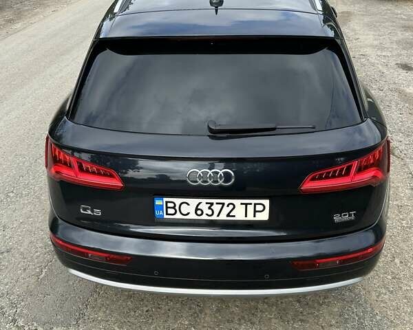 Чорний Ауді Ку 5, об'ємом двигуна 1.98 л та пробігом 195 тис. км за 22700 $, фото 29 на Automoto.ua