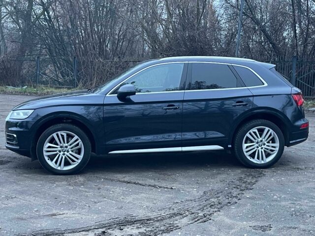 Черный Ауди Ку 5, объемом двигателя 2 л и пробегом 122 тыс. км за 28500 $, фото 4 на Automoto.ua