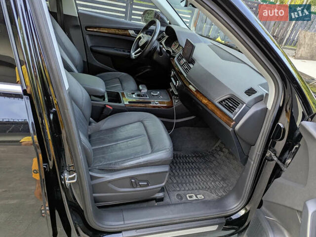 Черный Ауди Ку 5, объемом двигателя 1.98 л и пробегом 207 тыс. км за 25000 $, фото 12 на Automoto.ua