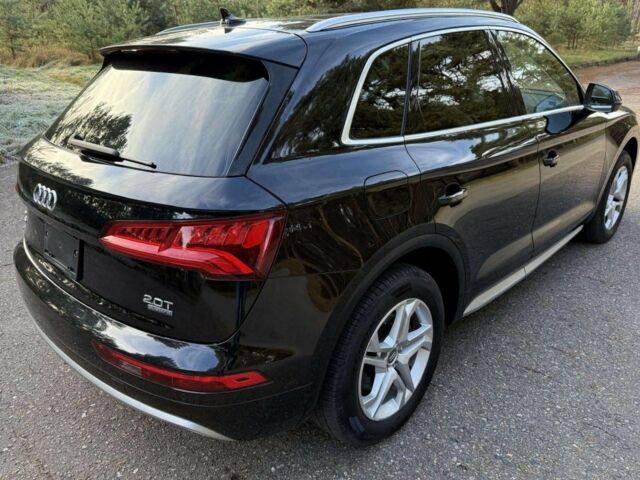 Чорний Ауді Ку 5, об'ємом двигуна 2 л та пробігом 103 тис. км за 13500 $, фото 6 на Automoto.ua